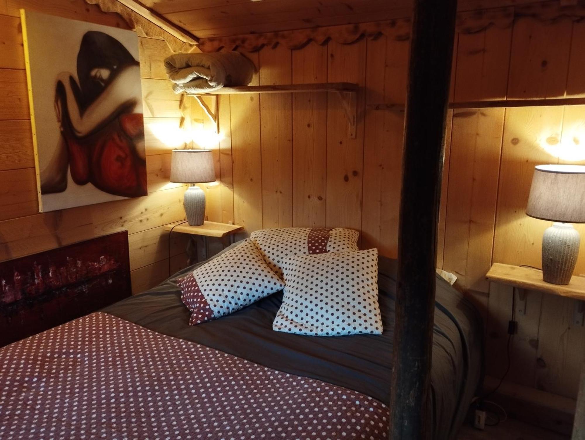 Bed and Breakfast Les Toits Rouges - Le luxe de la simplicité au bout du sentier à Saint-Étienne-de-Tinée Extérieur photo